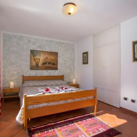 بيت للعطل Sleeps 8
