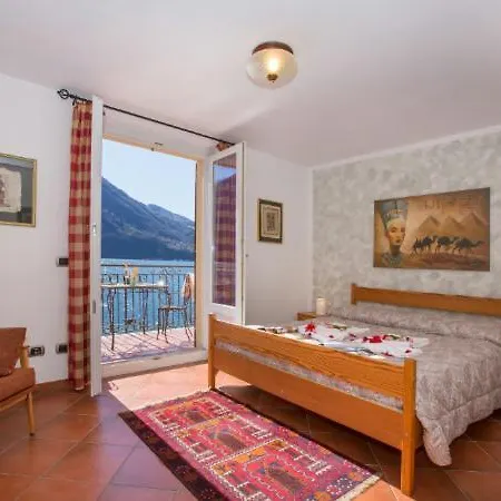 بيت للعطل Sleeps 8