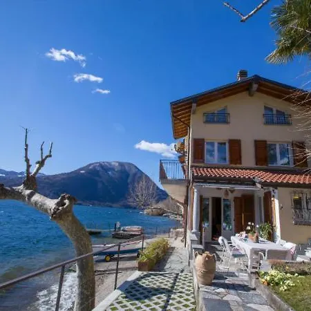 Sleeps 8 * تْشيما